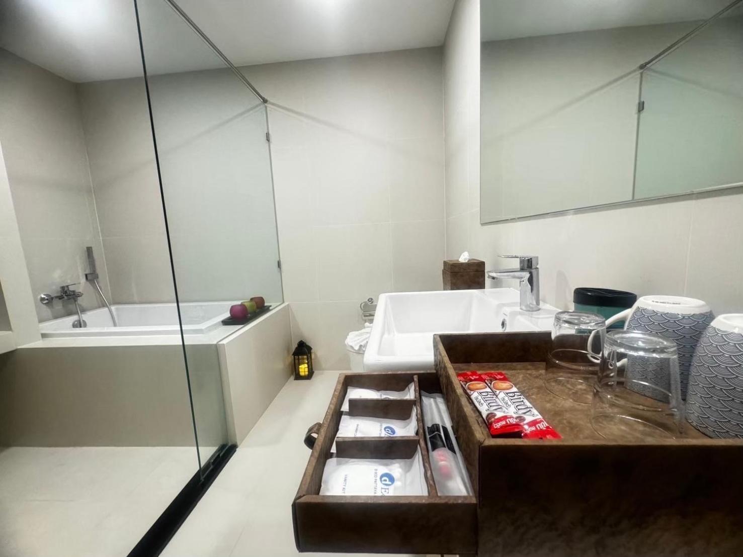 Ekamai 2 Bed Room Банкок Екстериор снимка