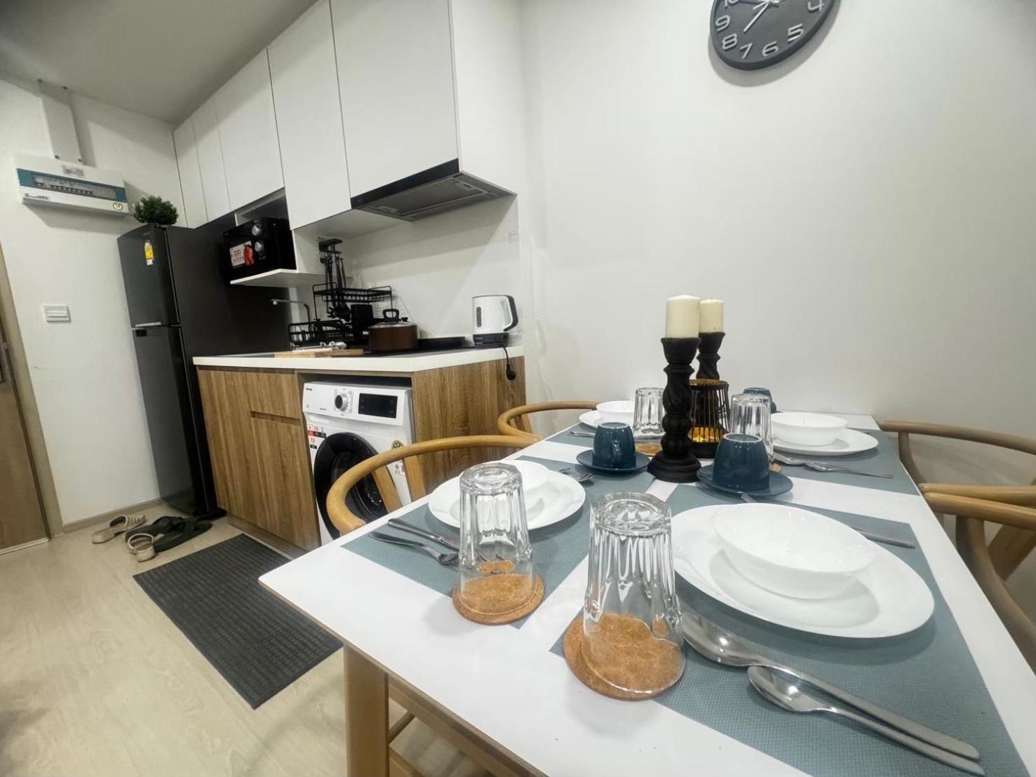 Ekamai 2 Bed Room Банкок Екстериор снимка
